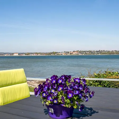 Dom wakacyjny Lovely Home In Haderslev With House Sea View *
